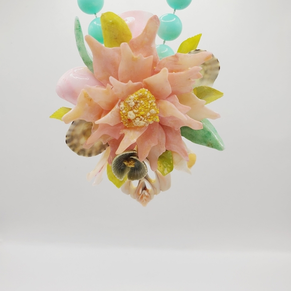 RARE Vintage Sea Shell Flower Necklace Green Peach Teal White Pink 19" - Picture 13 of 16